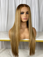 Load image into Gallery viewer, Blonde highlight hd frontal wig
