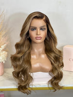 Load image into Gallery viewer, Blonde hair with money piece. Hd lace frontal wig. Designer luxury wigs. Human hair wig. Highlights wig
