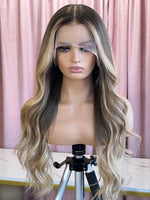 Load image into Gallery viewer, blonde wig balayage
