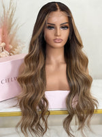 Cargar imagen en el visor de la galería, Balayage highlight wig 24 inch with 5x5 HD closure glueless install
